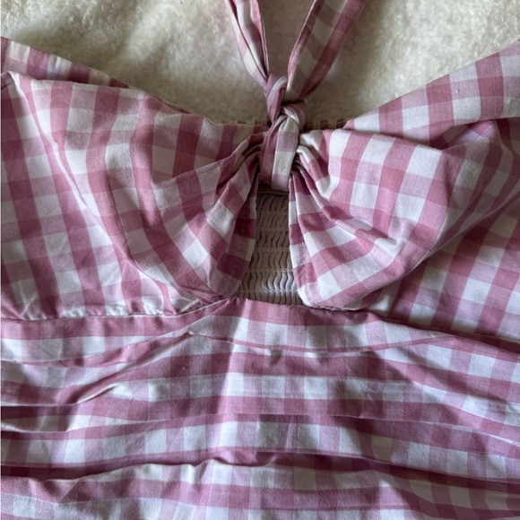 Abercrombie Pink Gingham Crop Halter Top Size Medium - Picture 2 of 4